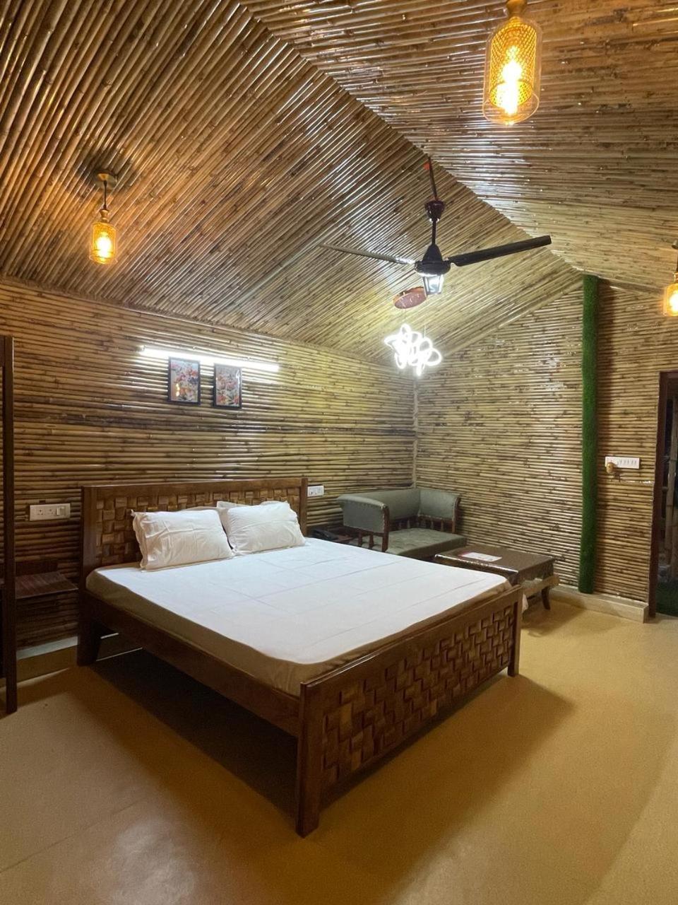 Gopika Resort Vrindāvan Dış mekan fotoğraf